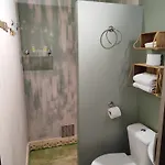 1920's & Beds Hostel