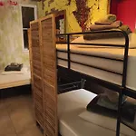 1920's & Beds *