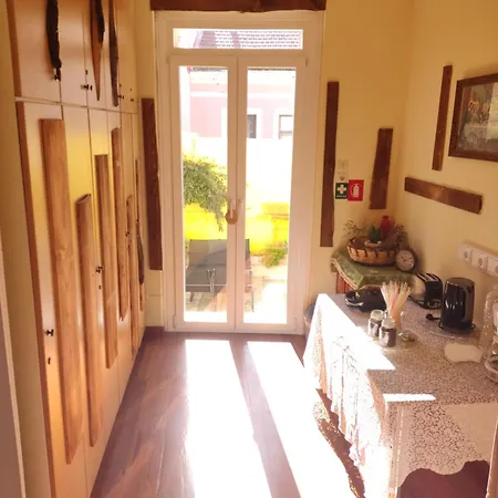 Aparthotel 1920s Kalamata